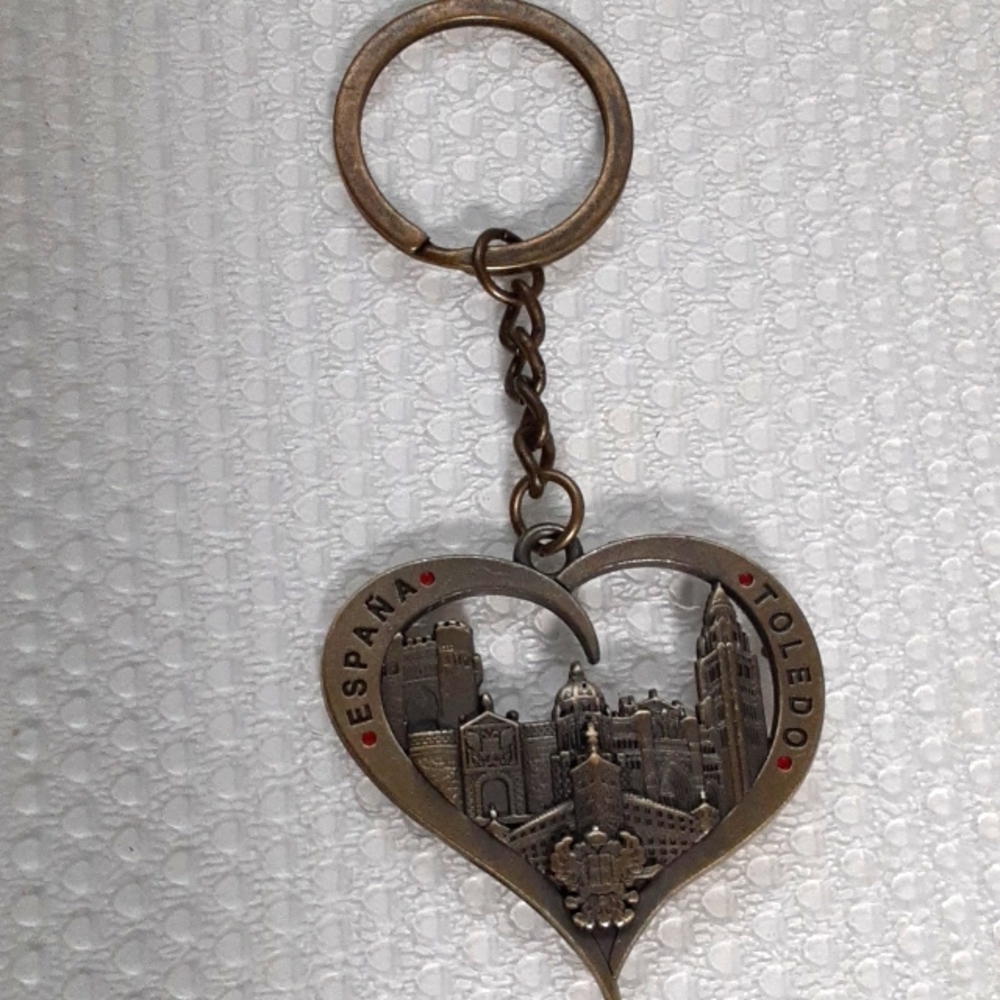 Bronze Color Toledo España Keychain